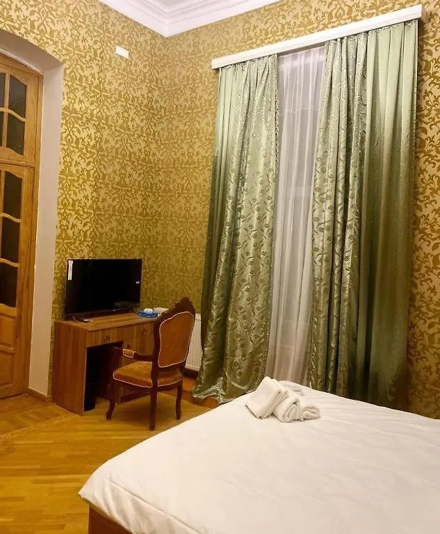 Jeanne D'Arc Hotel Bakü 0*,
